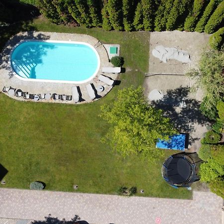 Künszler Apartmanház Zamárdi Esterno foto