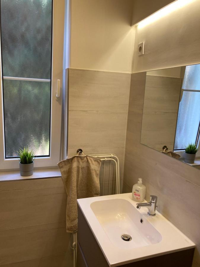 Künszler Apartmanház Zamárdi Esterno foto